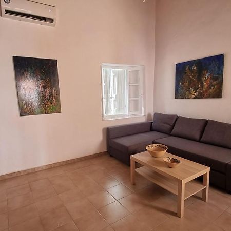 شقة Kozas Art House, سيمي المظهر الخارجي الصورة